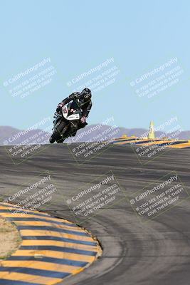 media/Apr-14-2024-SoCal Trackdays (Sun) [[70f97d3d4f]]/4-Turns 9 and 10 (1010am)/